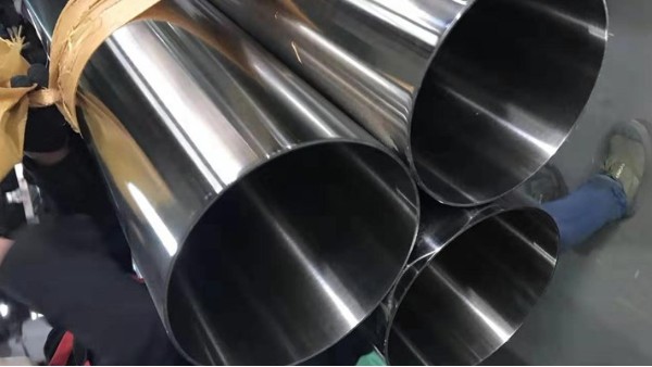 衛(wèi)生級不銹鋼管平時應(yīng)該如何保養(yǎng)？