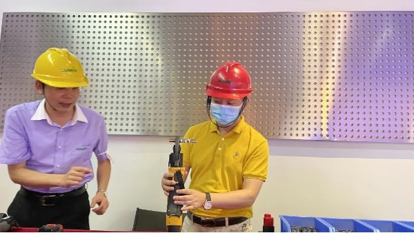 雙興集團(tuán)：推進(jìn)三期，拓寬市場(chǎng)